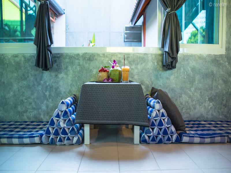 VII House Rawai Phuket Villa Exteriör bild